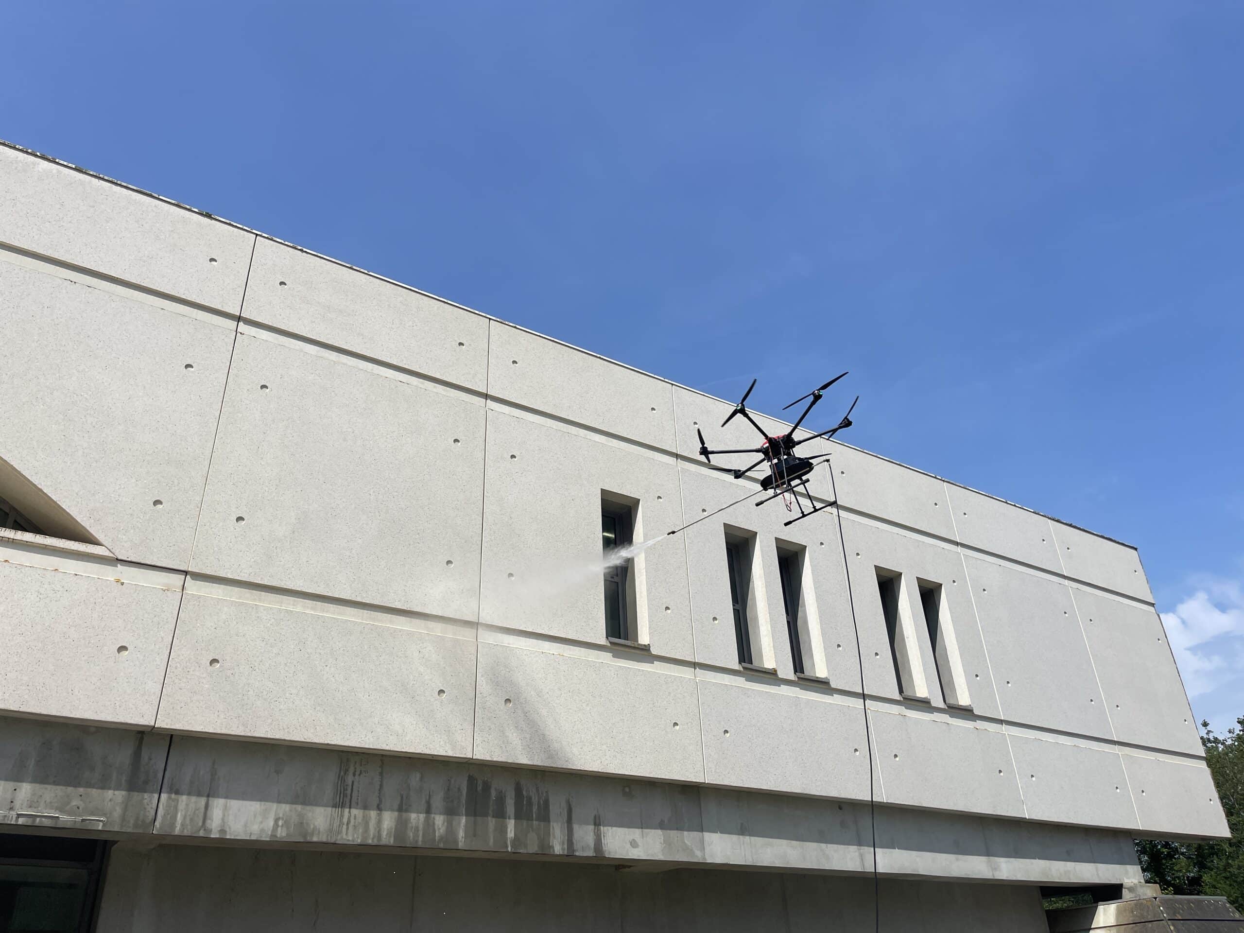 Nettoyage Drone Établissements Santé & Enseignement | BV-Groupe